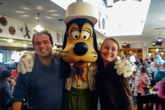 Eu e minha esposa Patrícia Darugna com o Pateta