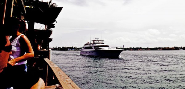 Barco no Intracoastal Waterways