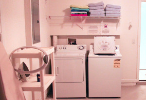 Máquinas de lavar e secar na casa alugada em Kissimmee, Flórida