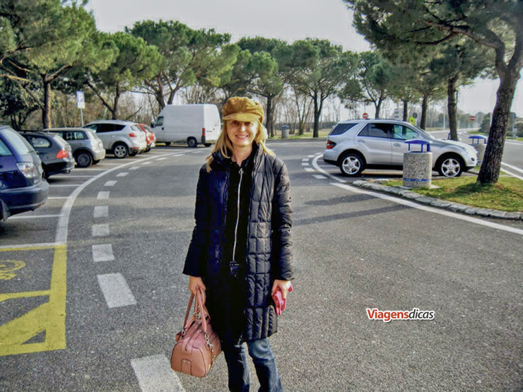 Parada para um espresso ao longo de uma autoestrada italiana