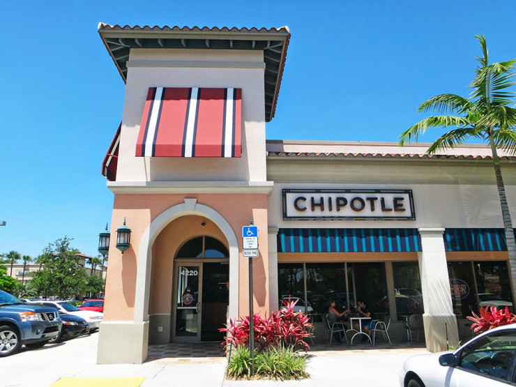 A fachada do Chipotle Mexican Grill nos arredores de Coral Springs, Flórida