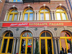 Fachada do Mama Melrose's Ristorante Italiano