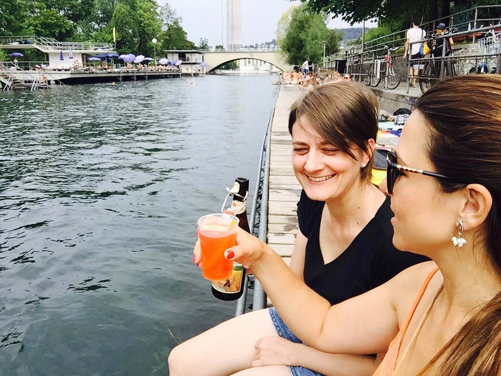 Um brine a este dia maravilhoso com nossa amiga Leo!